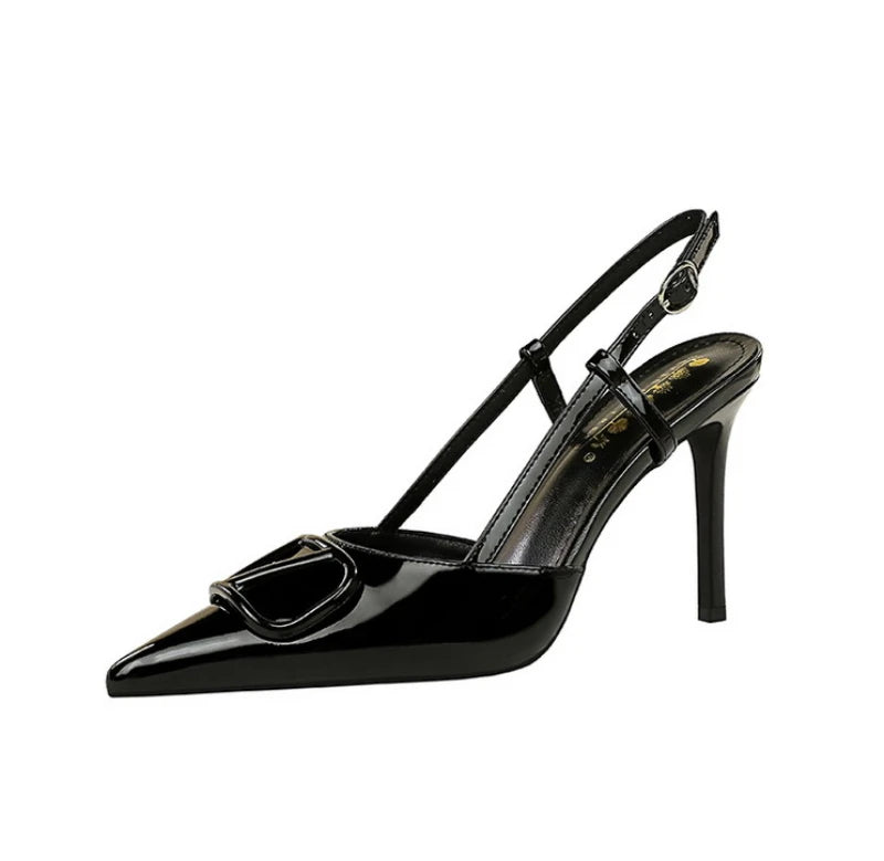 Syrinx Pointed Pumps