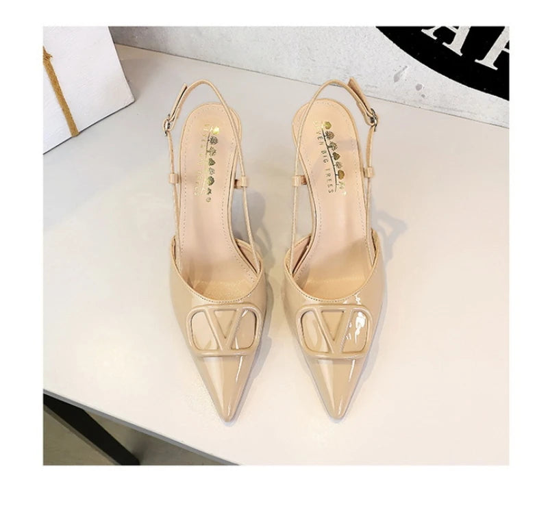 Syrinx Pointed Pumps