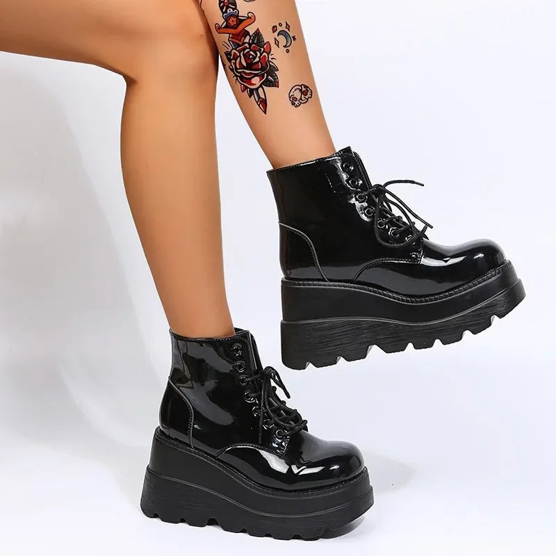Thornsoul Ankle Boots